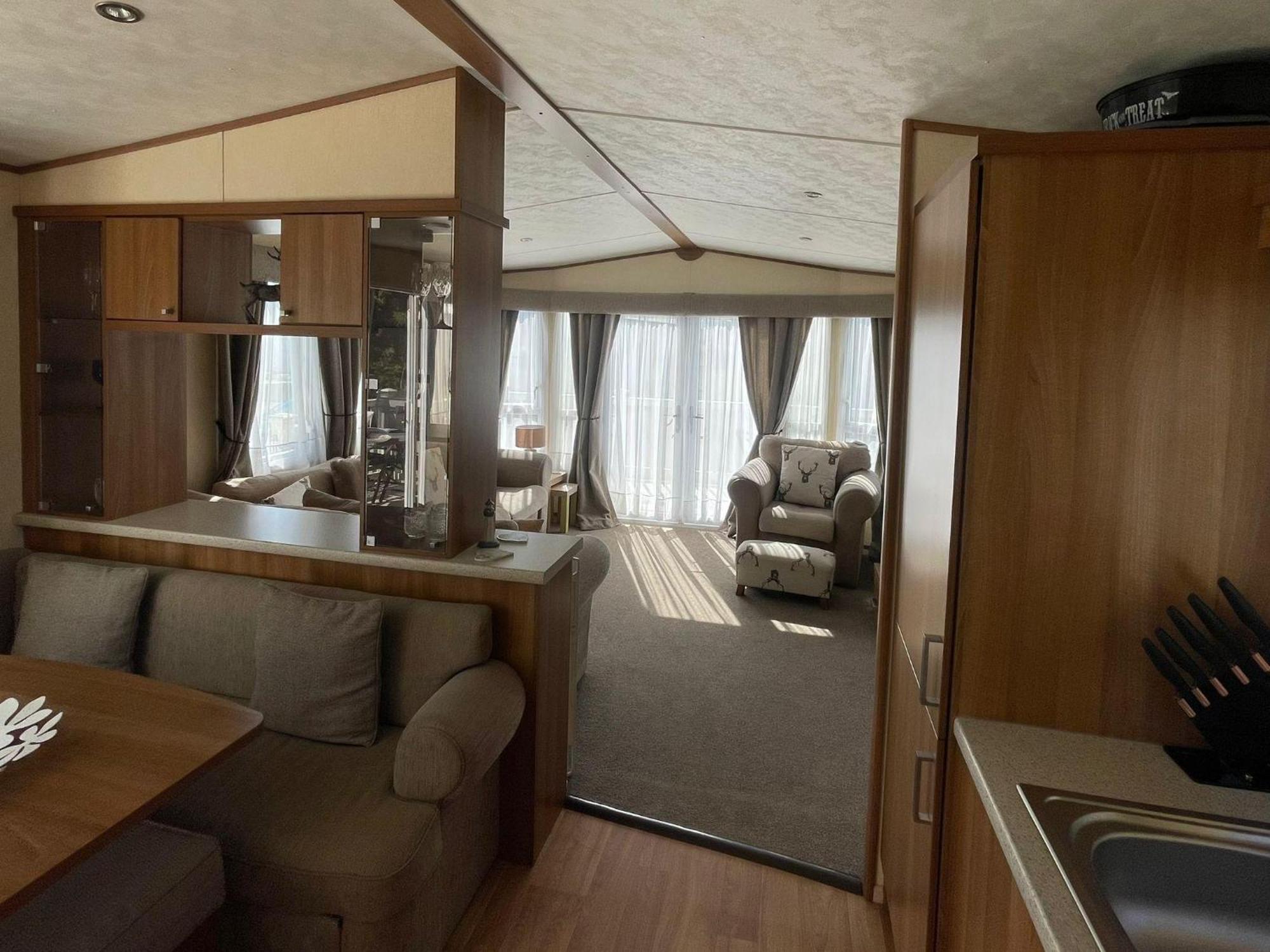 6 Berth Caravan With Decking At Manor Park In Hunstanton Ref 23017H 外观 照片